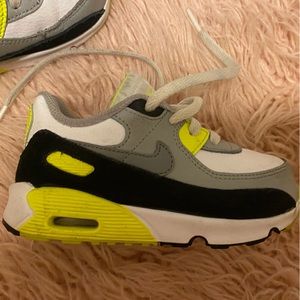 Nike air max size 8 toddler- yellow/black/white/grey
